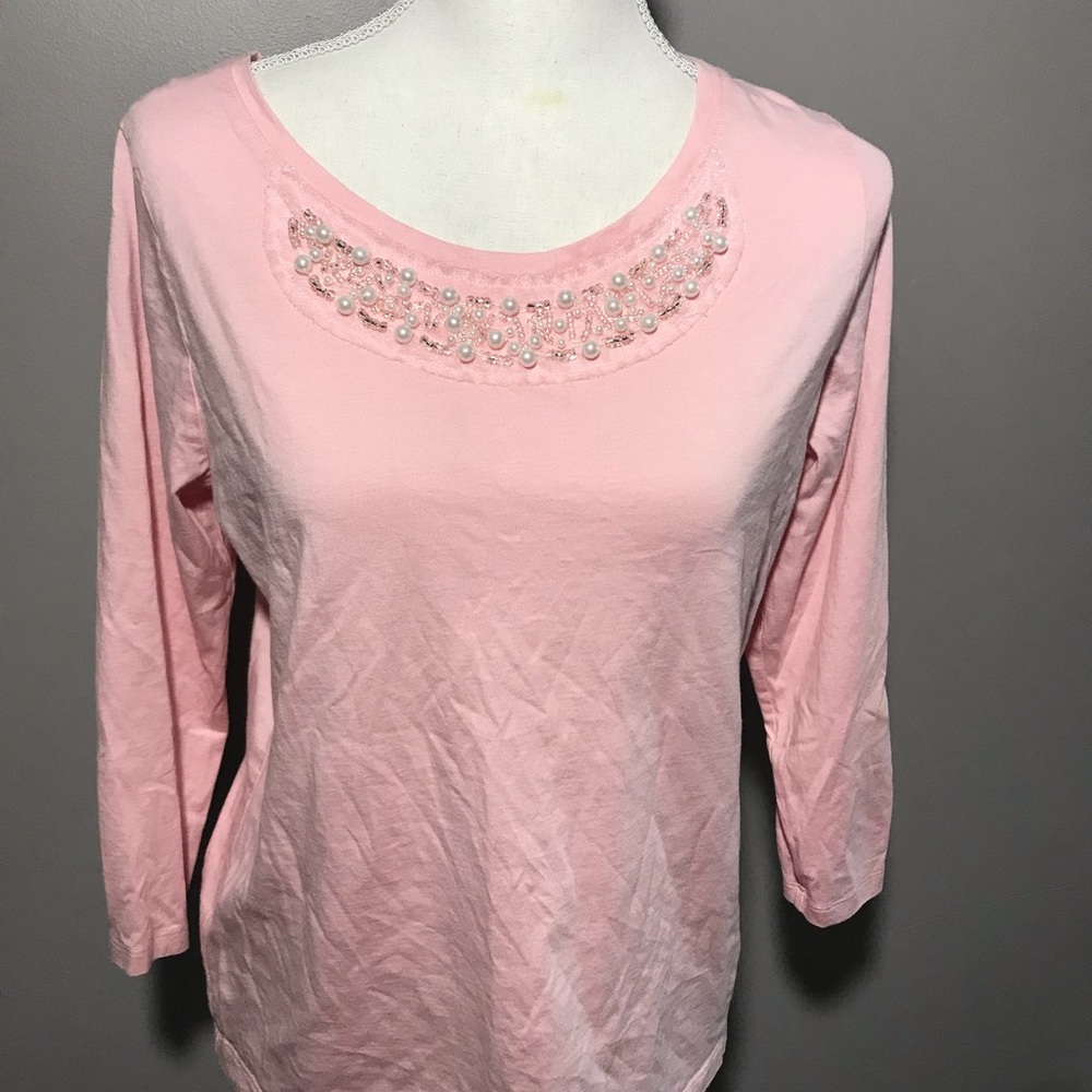 pink blouse - Picture 3 of 8